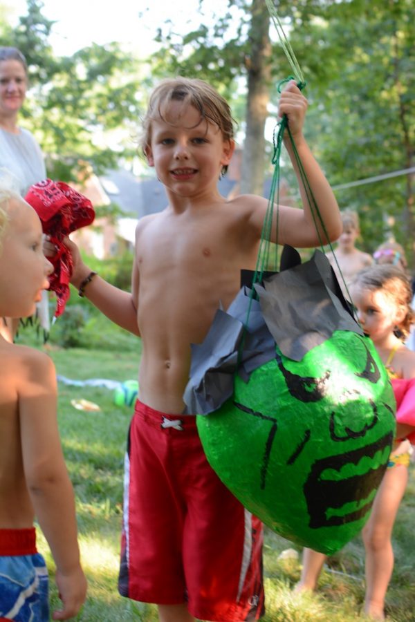 DIY Incredible Hulk pinata