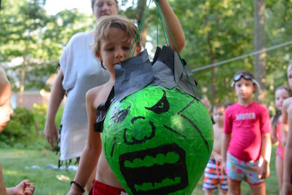 DIY Incredible Hulk Pinata